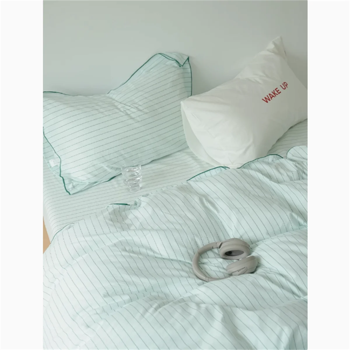 Minimalist Bedding – 4 Calm Korean Designs