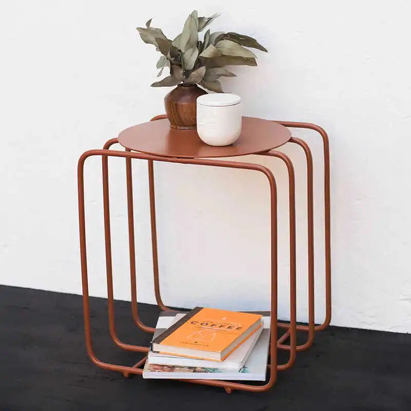 Modern Iron Side Table – Dual-Layer Minimalist Accent Table