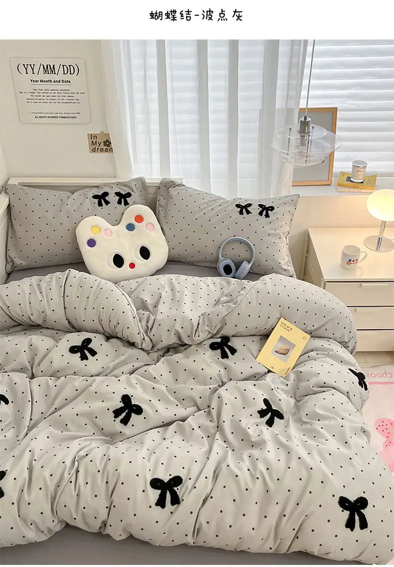 Soft Bow Accent Duvet Set