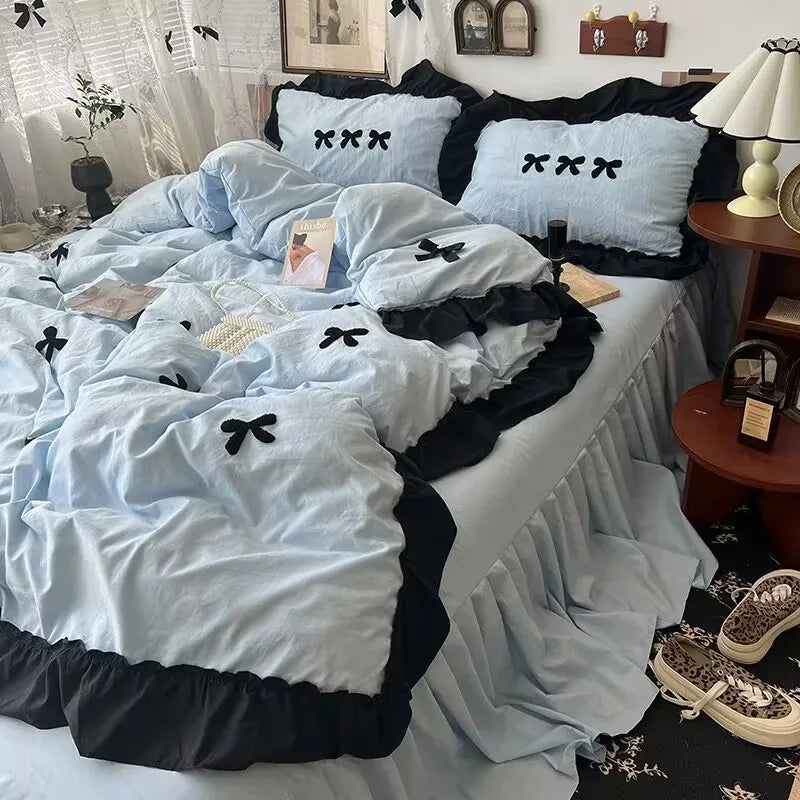 Contrast Ruffle & Bow Bedding Set
