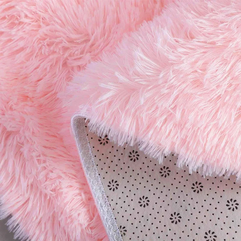 Solid Plush Area Rug – Soft & Minimalist Touch for Cozy Interiors