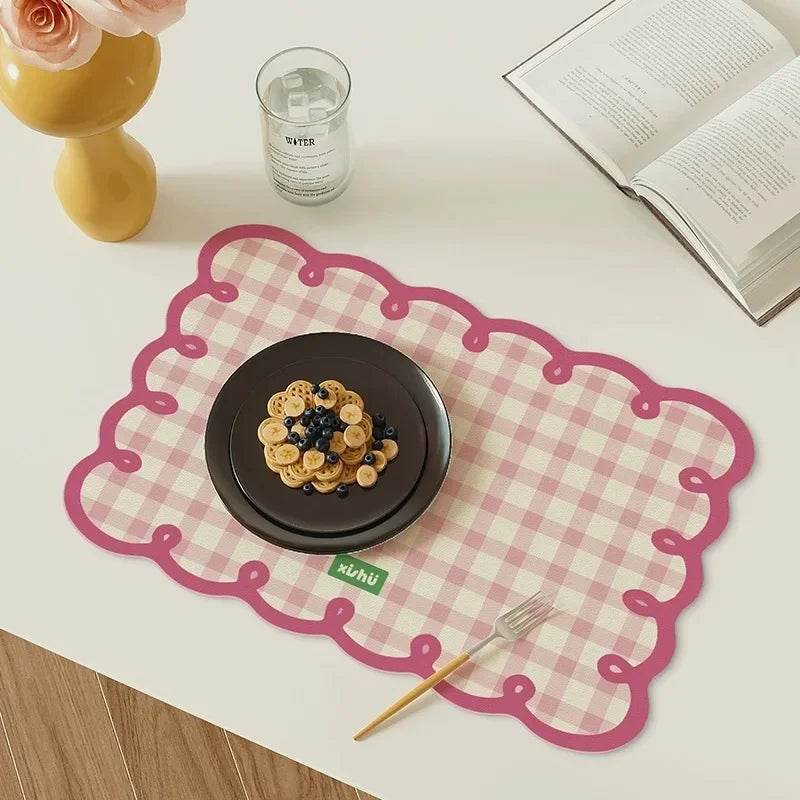 Gingham Scallop Faux Leather Placemat
