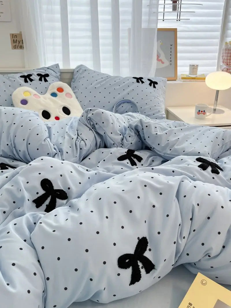Soft Bow Accent Duvet Set