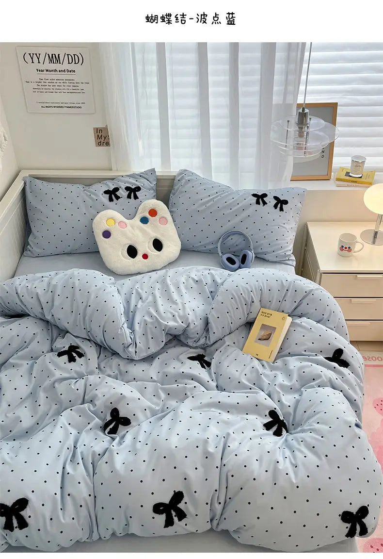 Soft Bow Accent Duvet Set