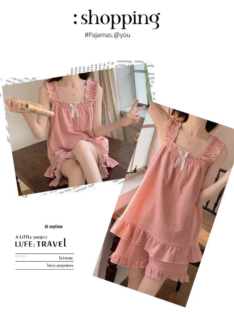 Square Neck Sleep Set – Summer Pajamas with Chest Pad