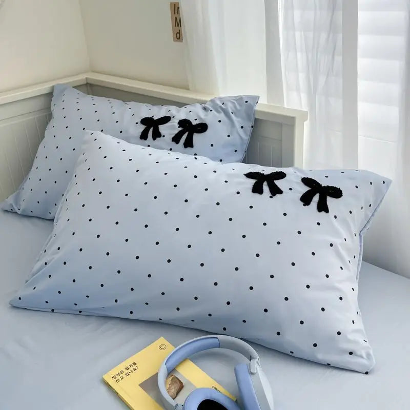 Soft Bow Accent Duvet Set